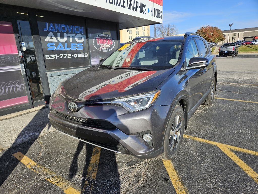 Toyota RAV4 XLE AWD 2018