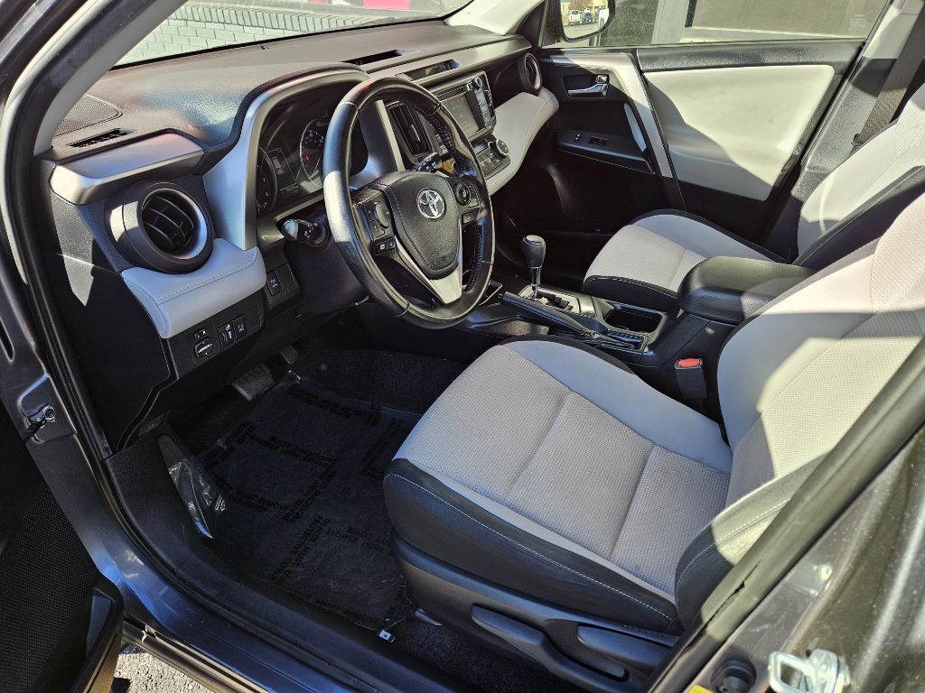 Toyota RAV4 XLE AWD 2018