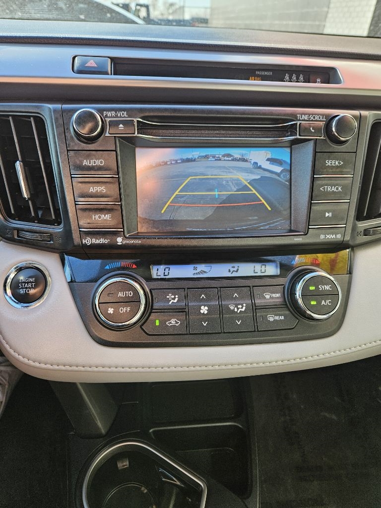 Toyota RAV4 XLE AWD 2018