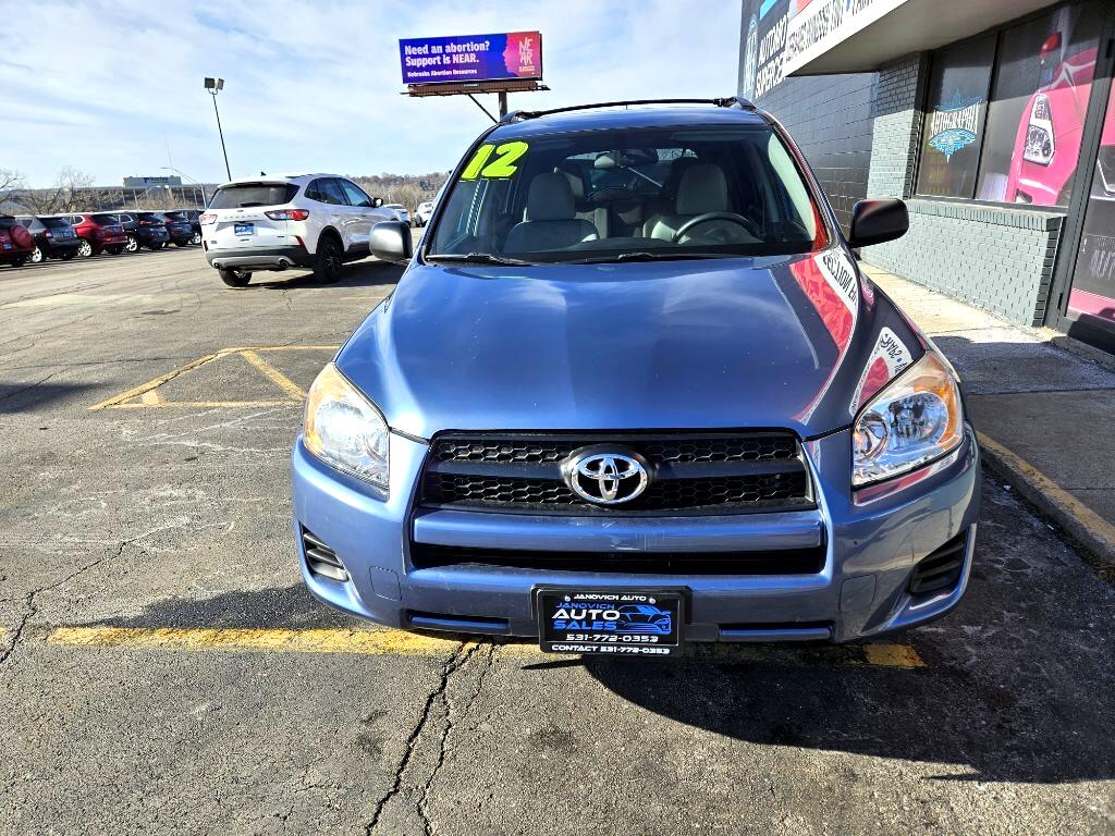 Toyota RAV4 Base I4 4WD 2012