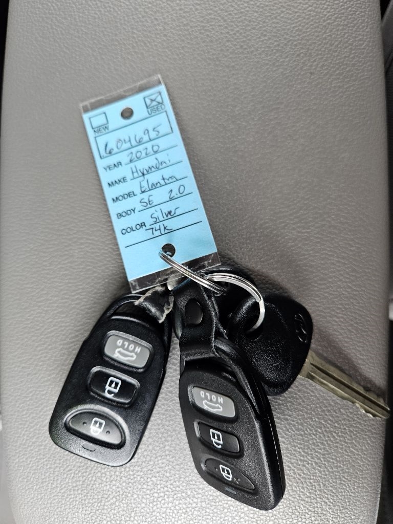 Hyundai Elantra SE 6M 2020