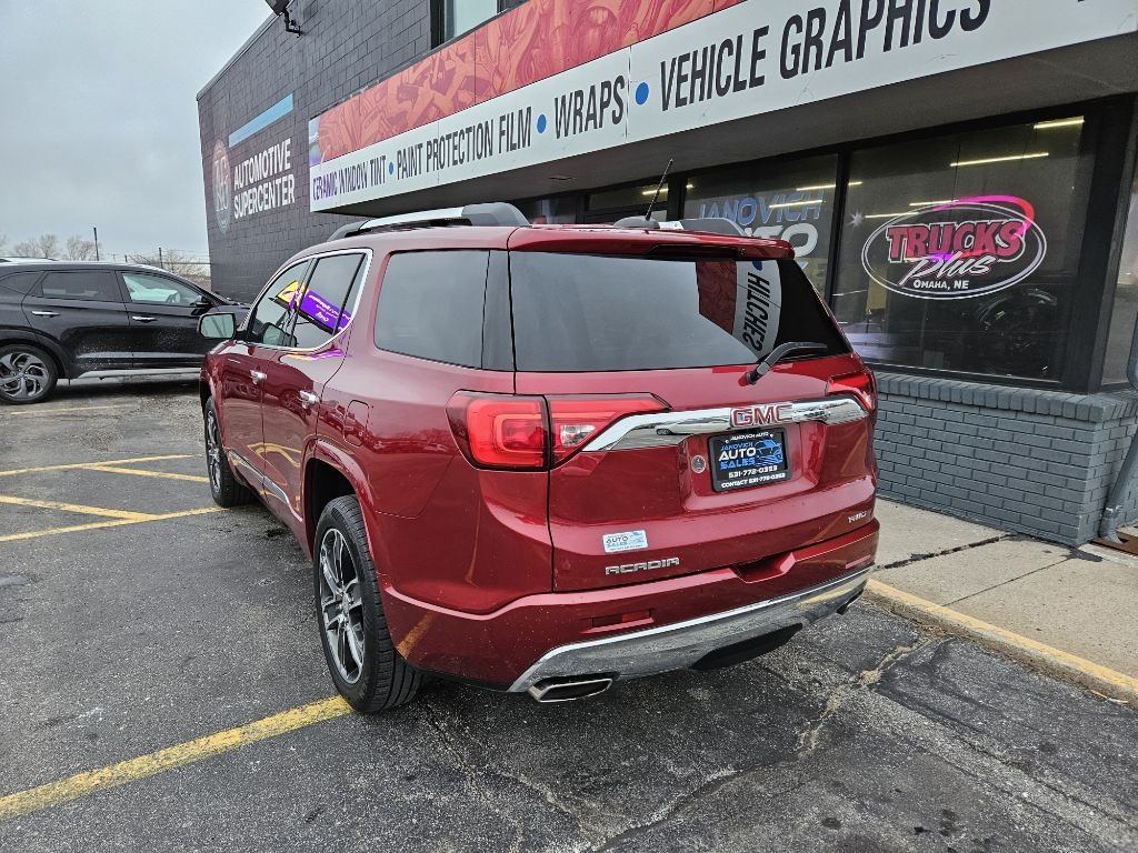 GMC Acadia Denali AWD 2019