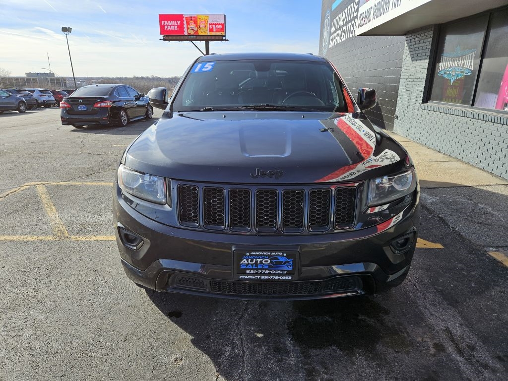 Jeep Grand Cherokee Laredo 4WD 2015