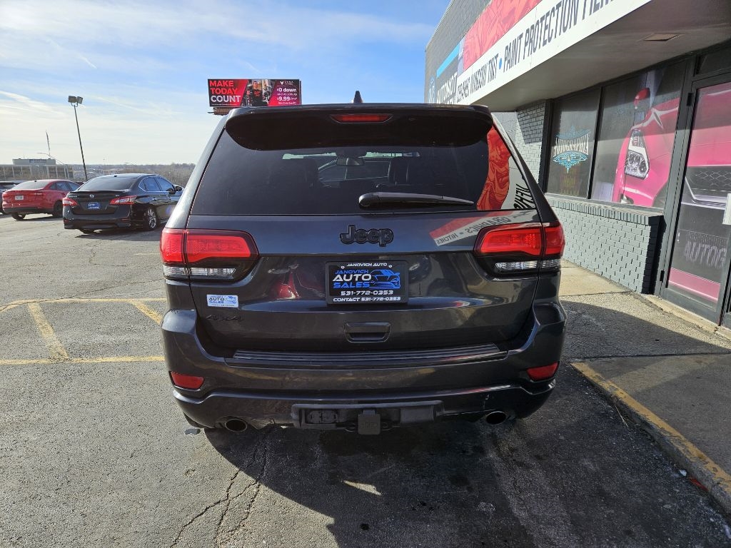 Jeep Grand Cherokee Laredo 4WD 2015