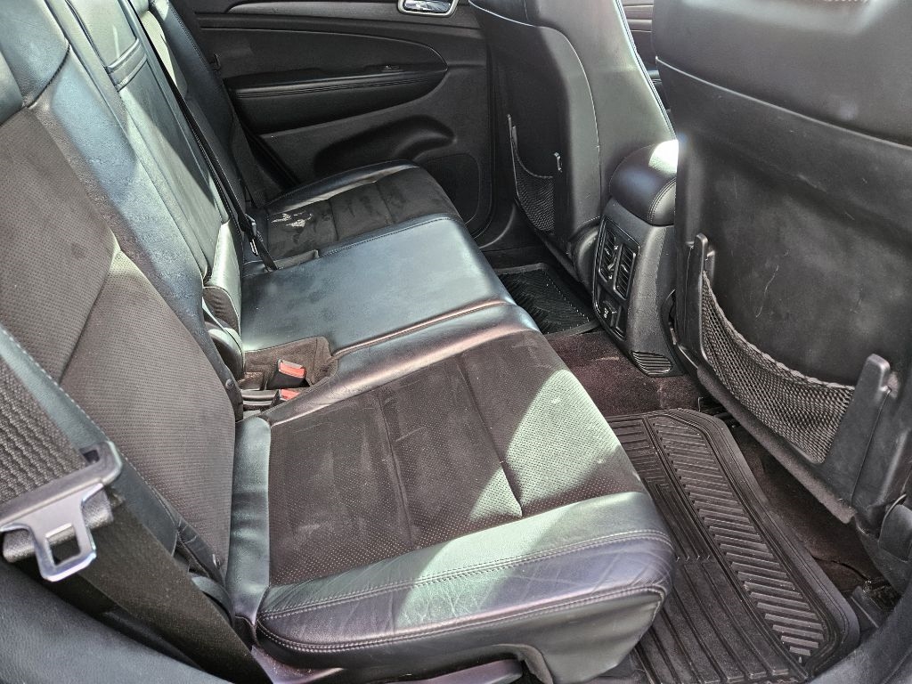 Jeep Grand Cherokee Laredo 4WD 2015