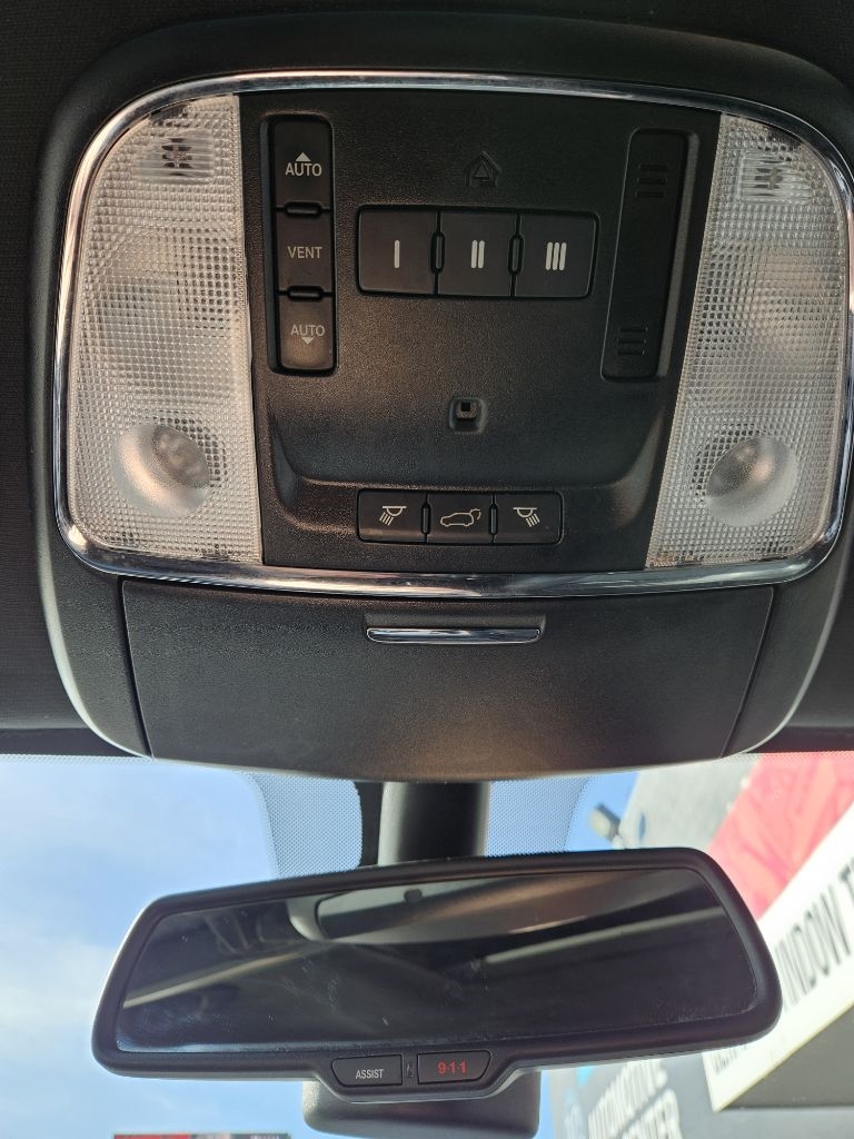 Jeep Grand Cherokee Laredo 4WD 2015