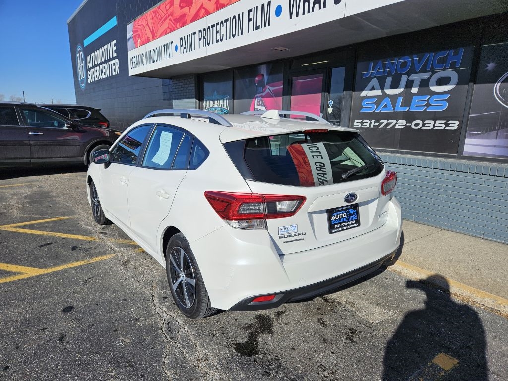 Subaru Impreza 2.0i Premium CVT 5-Door 2022