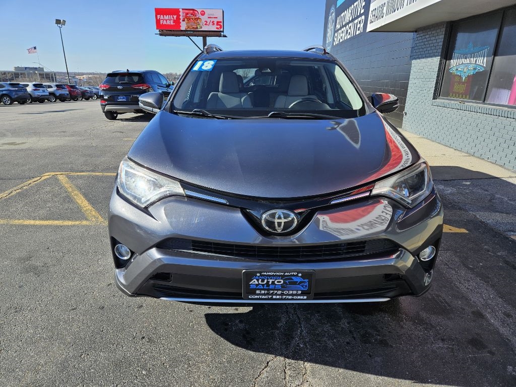Toyota RAV4 XLE AWD 2018