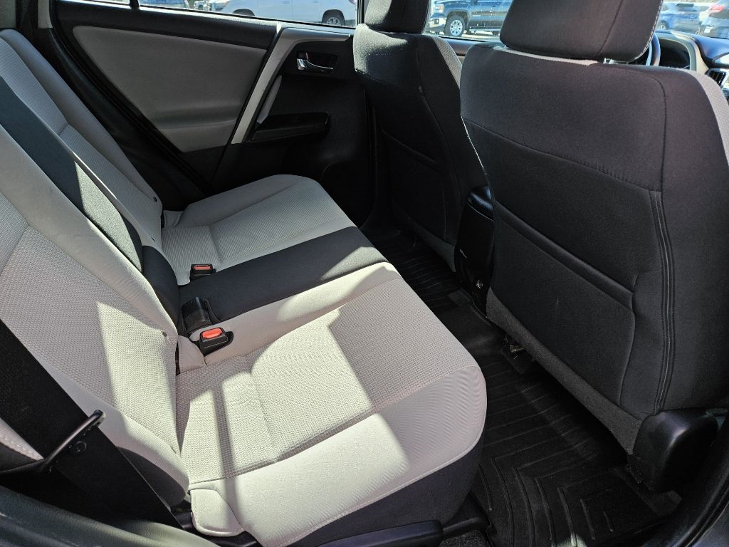 Toyota RAV4 XLE AWD 2018