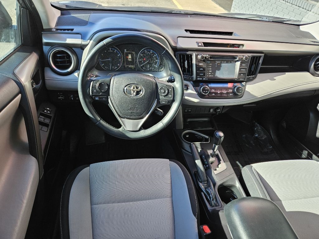 Toyota RAV4 XLE AWD 2018