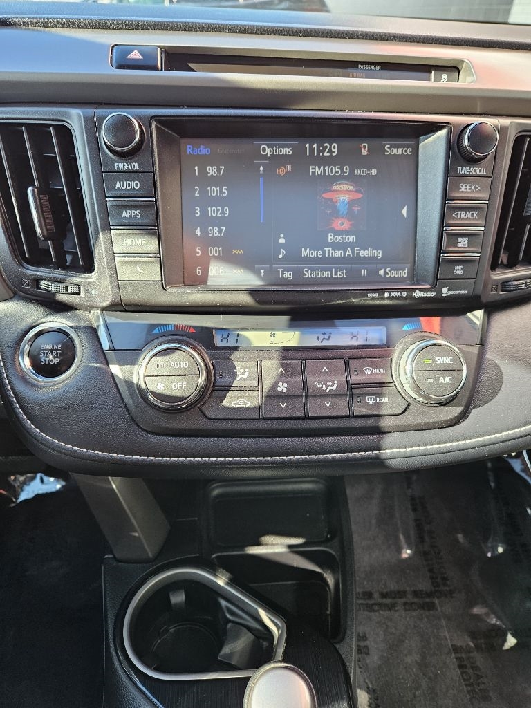 Toyota RAV4 Limited AWD 2016