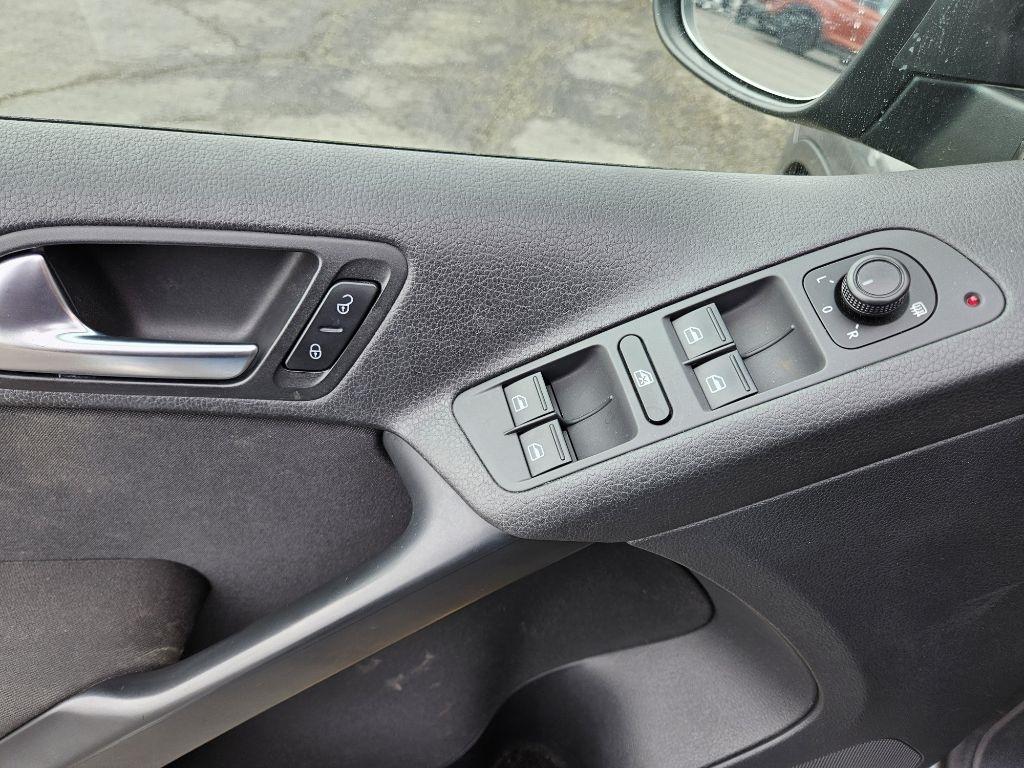 Volkswagen Tiguan S 4Motion 2017