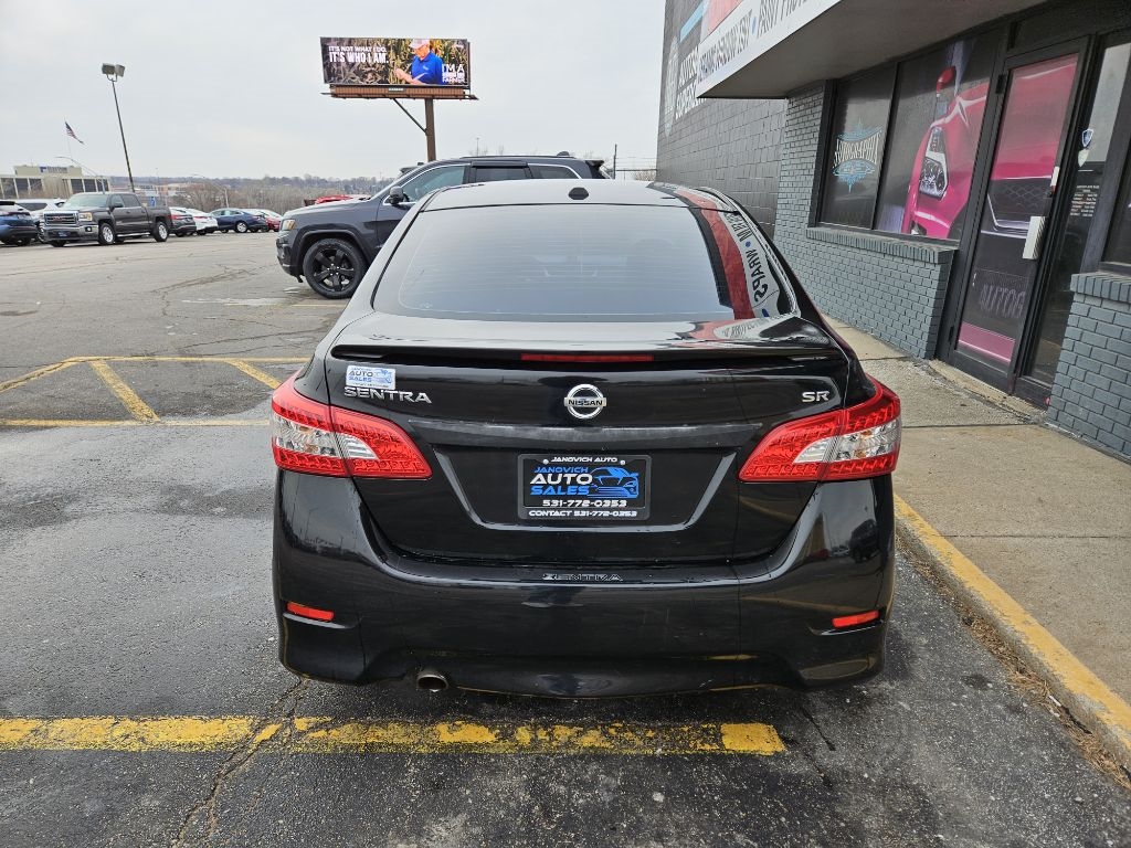 Nissan Sentra SR 2015