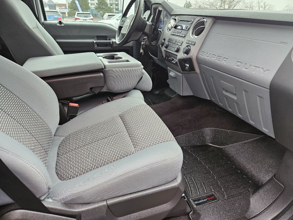 Ford F-350 SD XL Crew Cab 4WD 2015