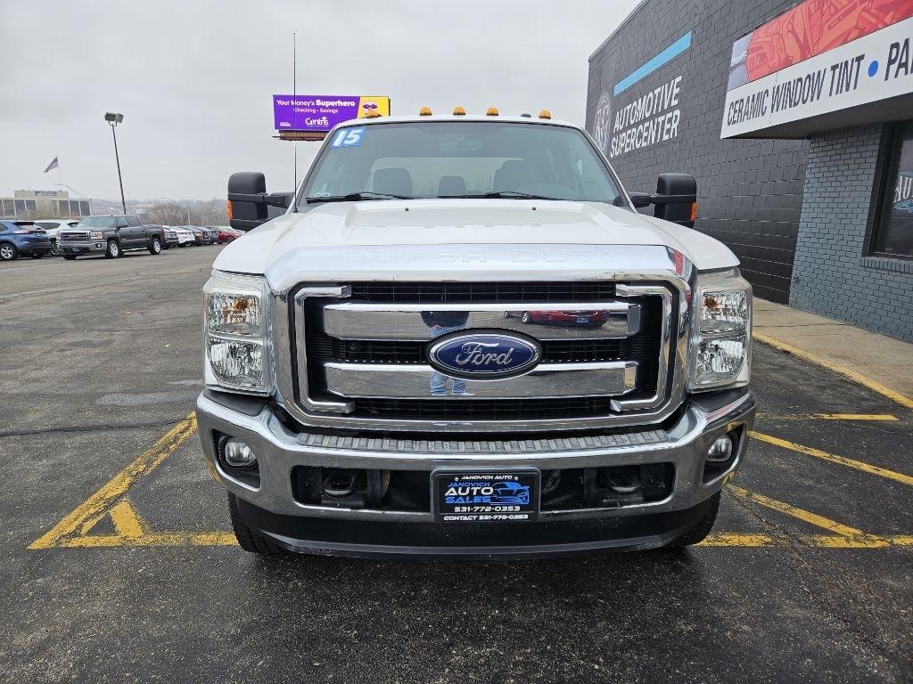 Ford F-350 SD XLT Crew Cab Short Bed 4WD 2015