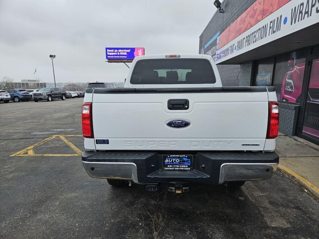 Ford F-350 SD XLT Crew Cab Short Bed 4WD 2015