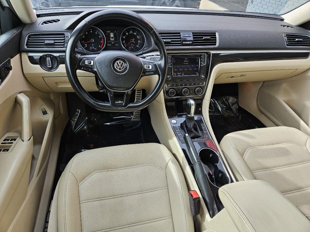 Volkswagen Passat SE R-Line 2019