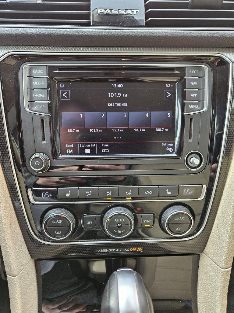 Volkswagen Passat SE R-Line 2019