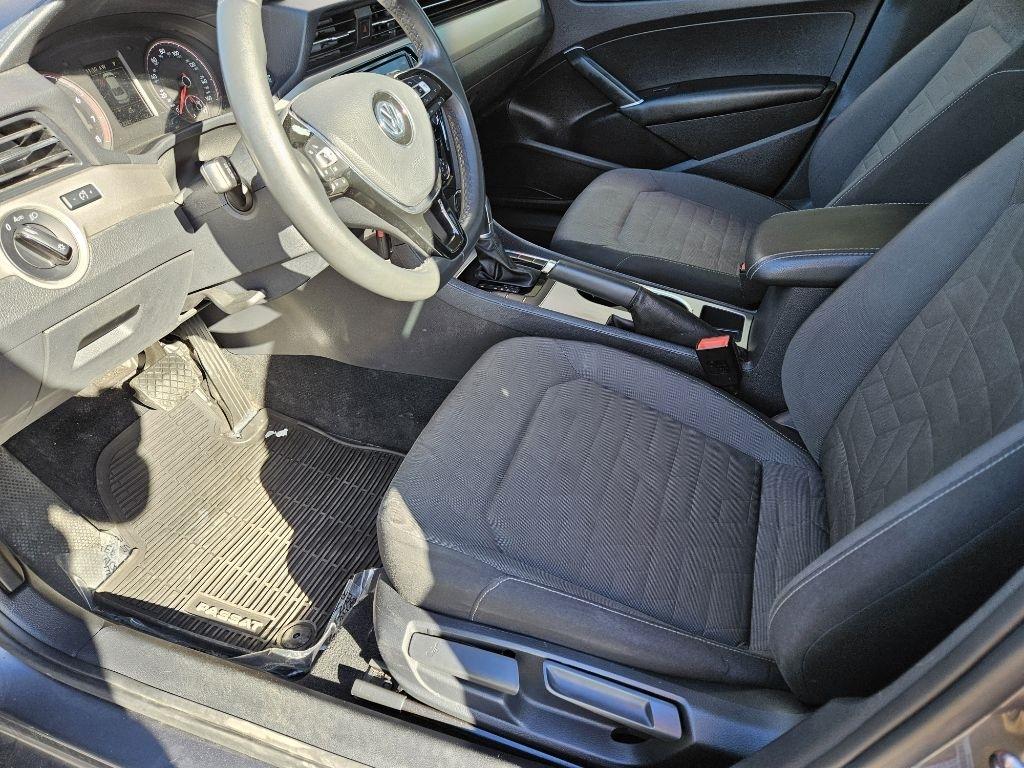 Volkswagen Passat S 2021