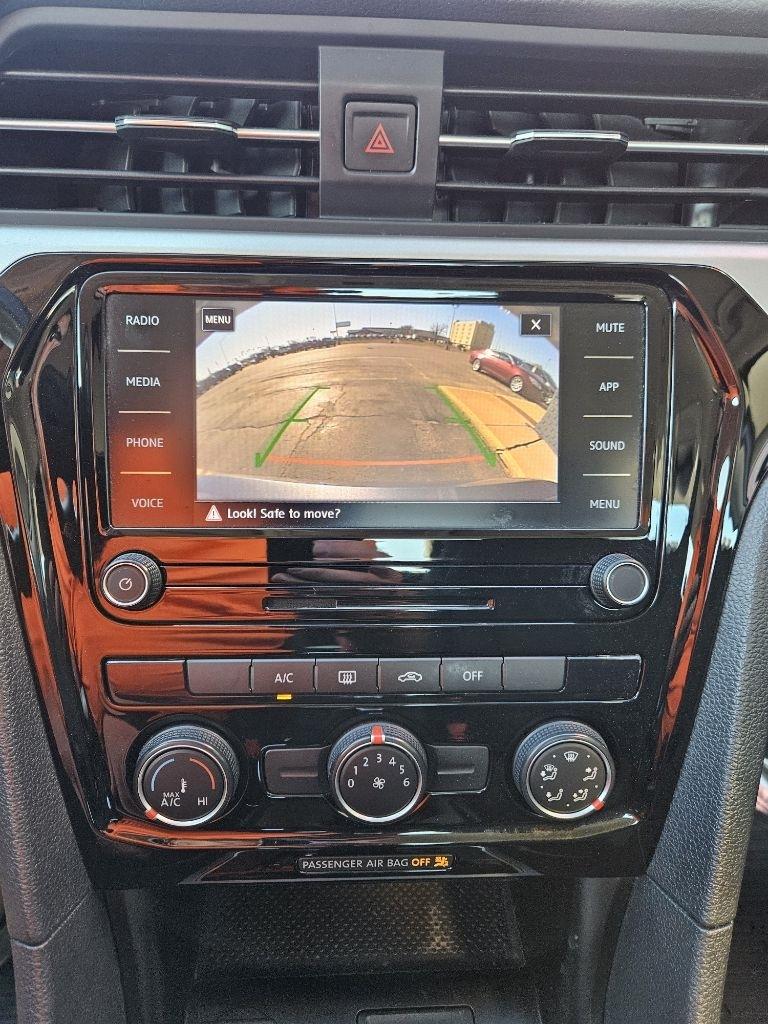 Volkswagen Passat S 2021