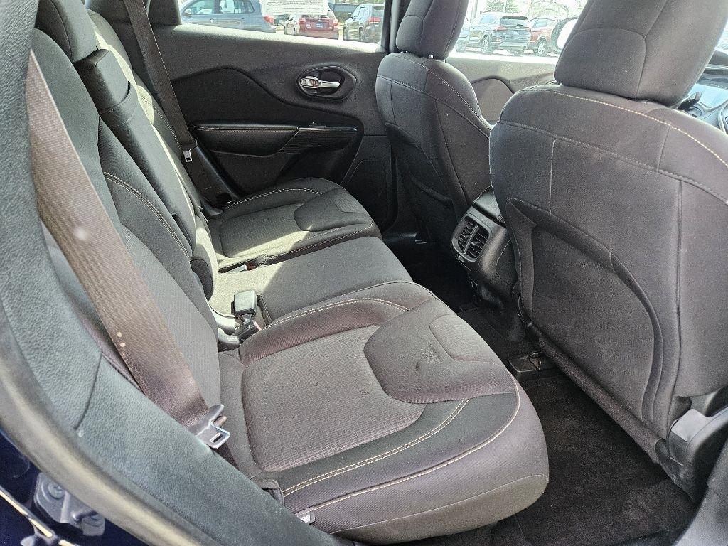 Jeep Cherokee Latitude 4WD 2015