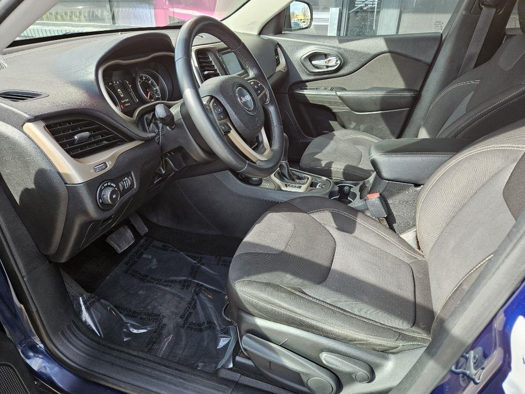 Jeep Cherokee Latitude 4WD 2015