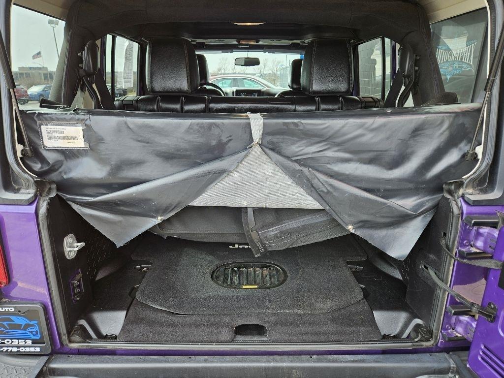 Jeep Wrangler Unlimited Sahara 4WD 2016