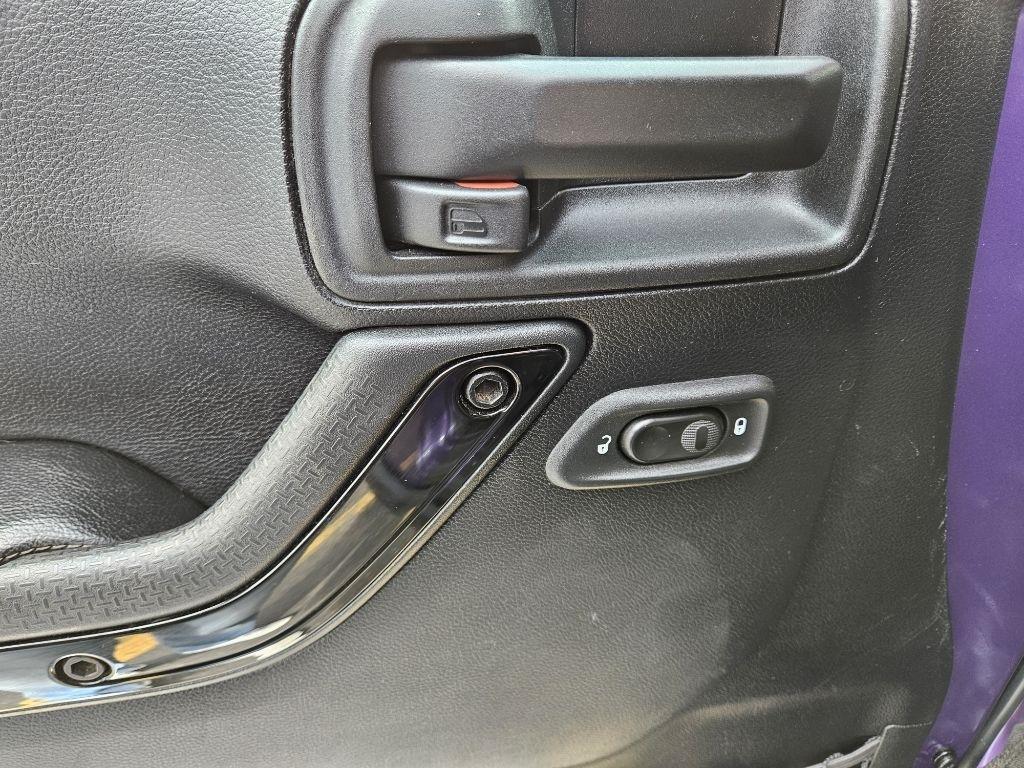 Jeep Wrangler Unlimited Sahara 4WD 2016