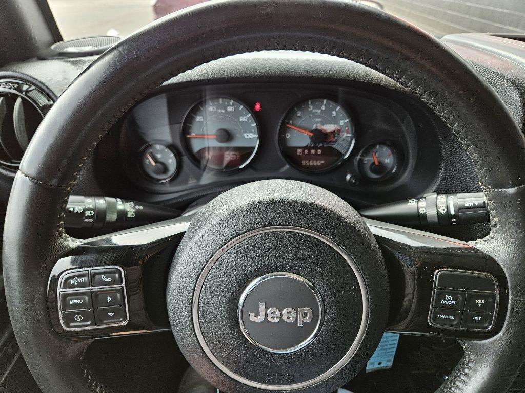 Jeep Wrangler Unlimited Sahara 4WD 2016