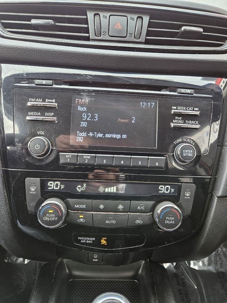 Nissan Rogue SV AWD 2017