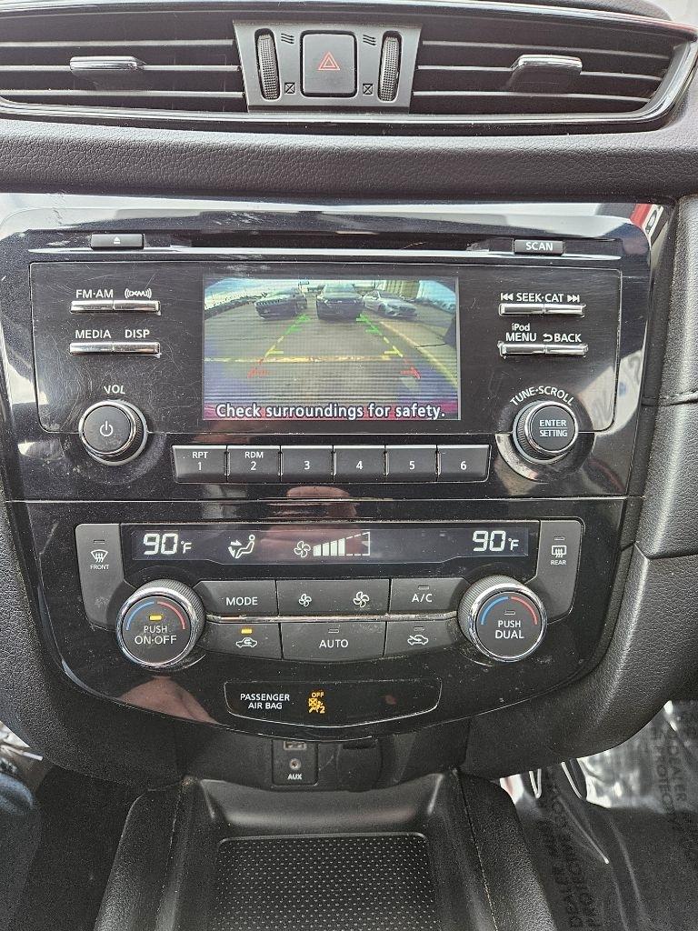 Nissan Rogue SV AWD 2017