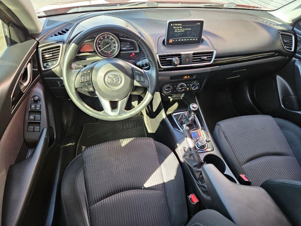 Mazda MAZDA3 i Touring AT 5-Door 2015