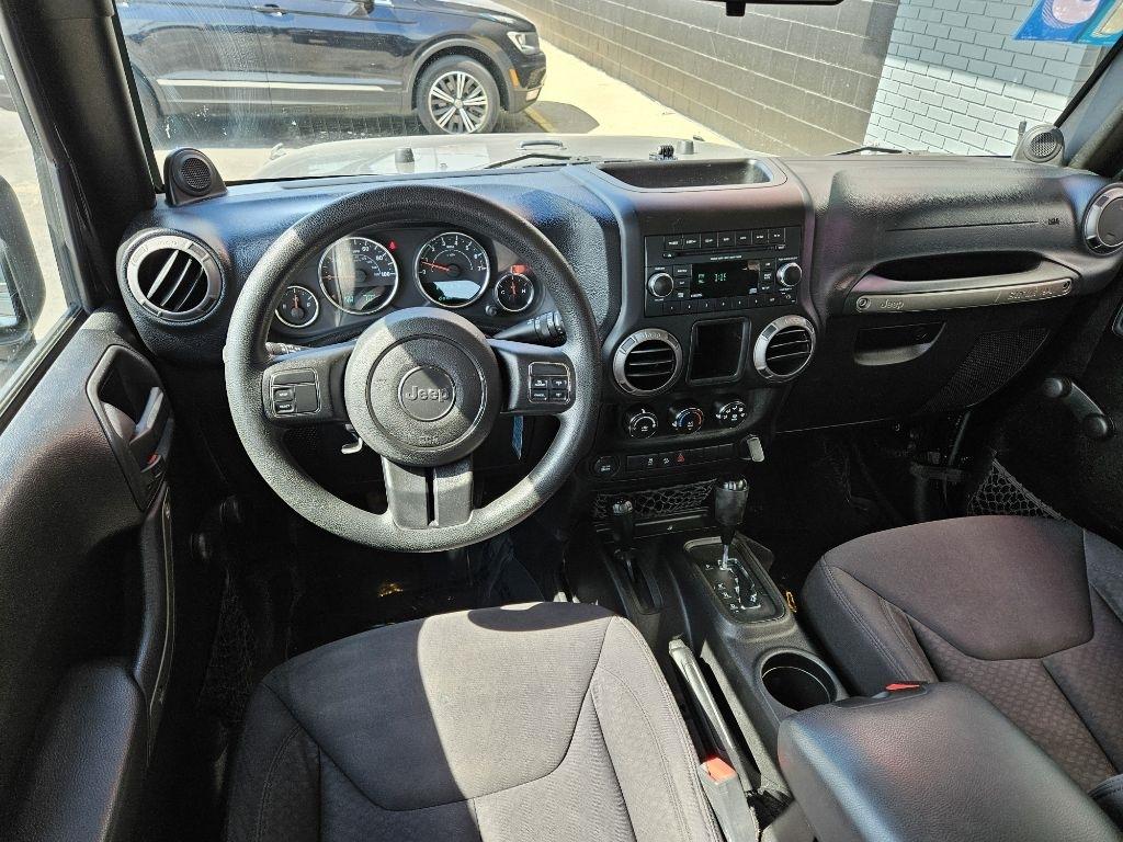 Jeep Wrangler Unlimited Sport 4WD 2013