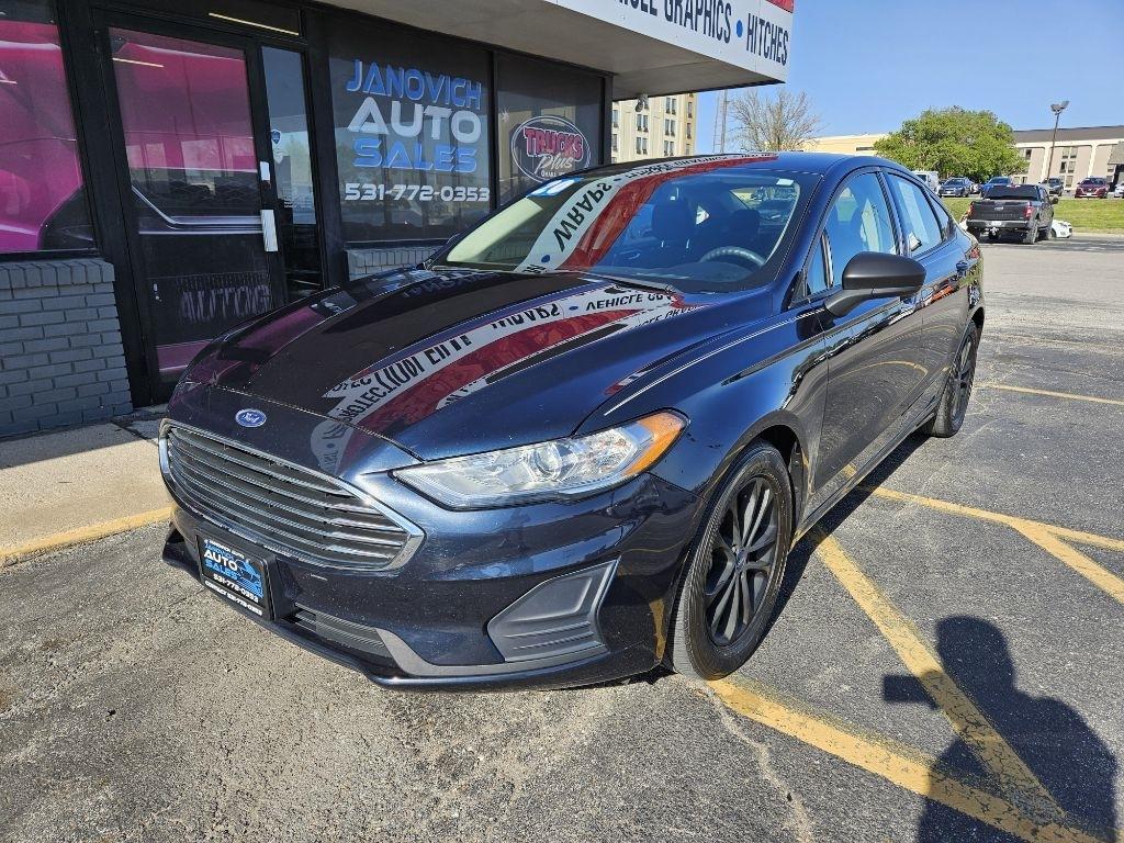 Ford Fusion SE 2020