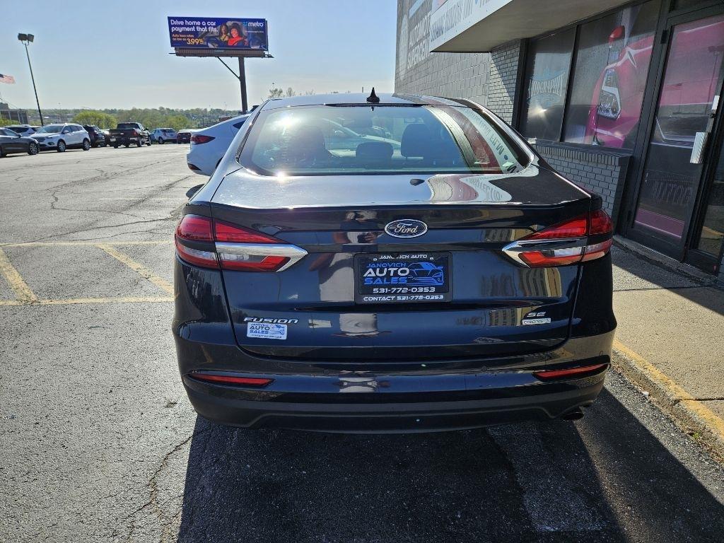 Ford Fusion SE 2020