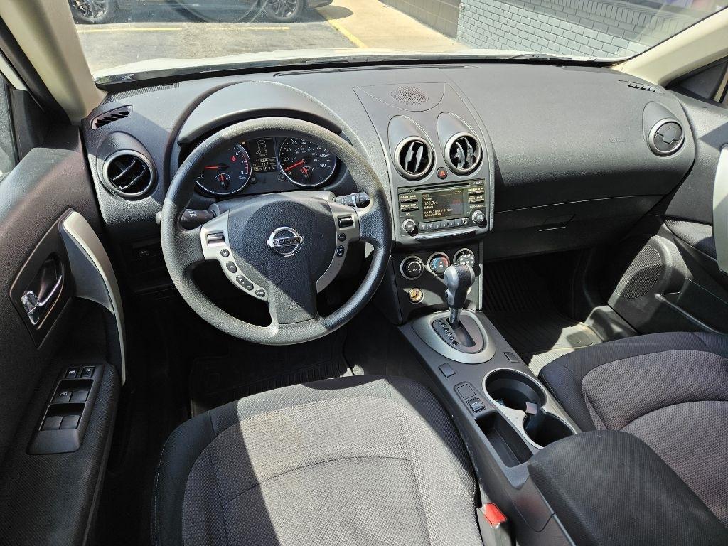 Nissan Rogue S 2WD 2013