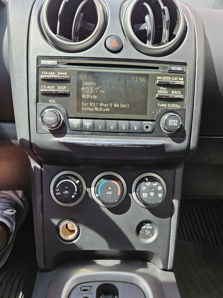 Nissan Rogue S 2WD 2013