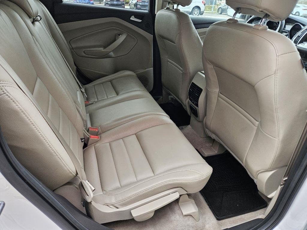 Ford Escape Titanium 4WD 2015