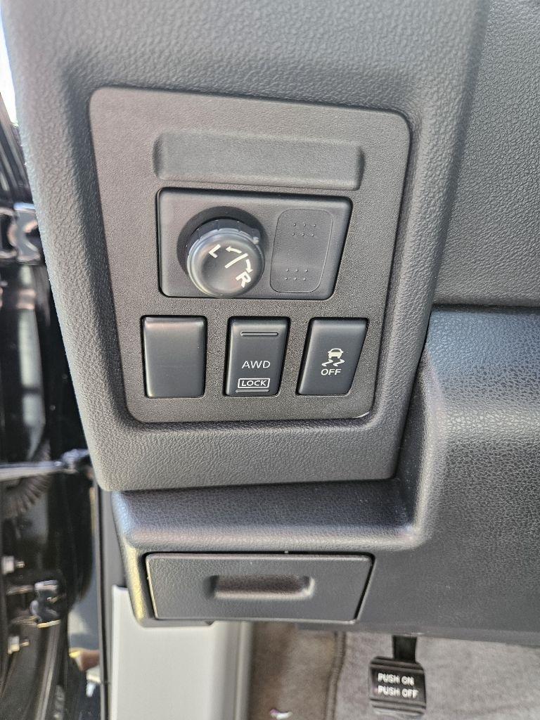 Nissan Rogue SV AWD 2012