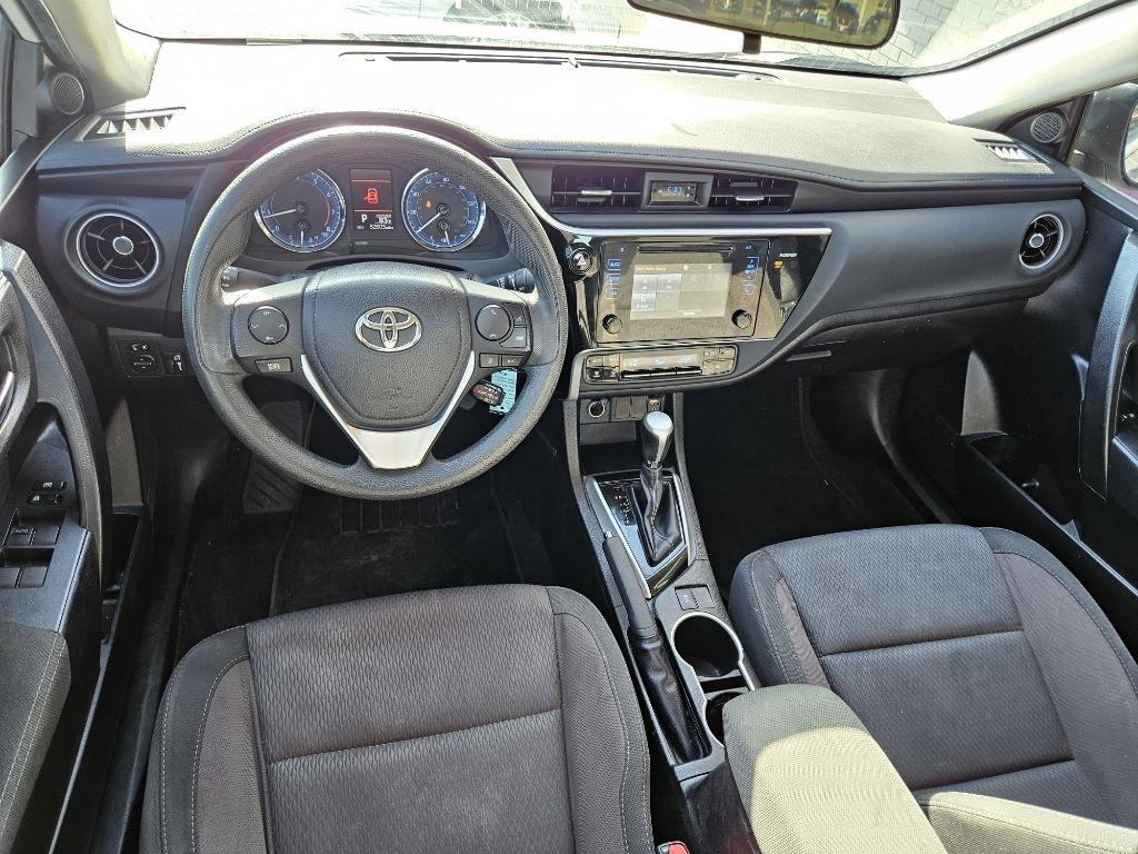 Toyota Corolla LE CVT 2017
