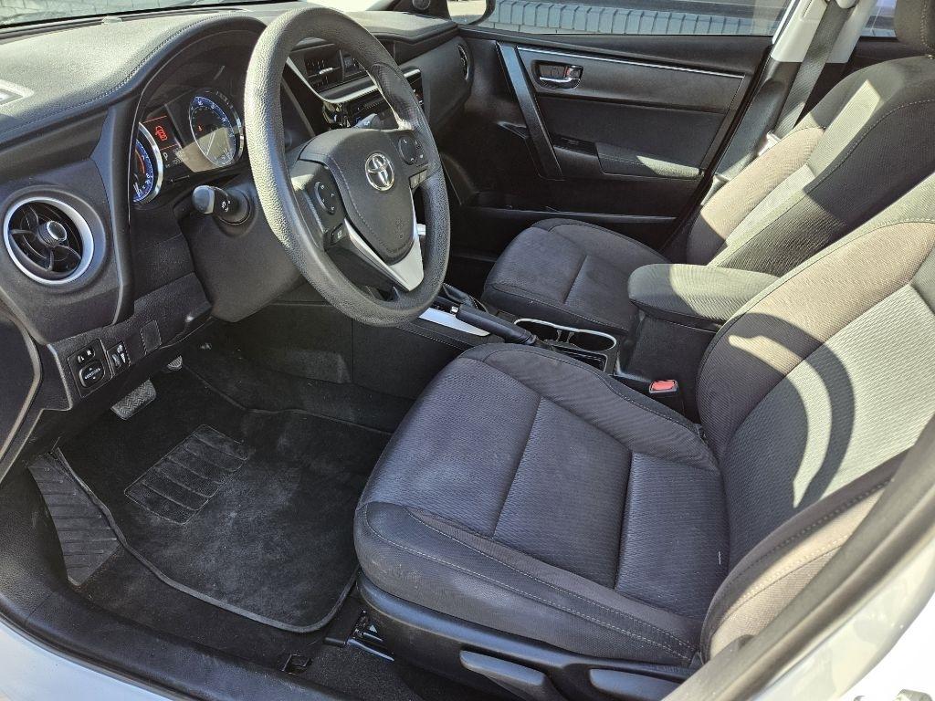 Toyota Corolla LE CVT 2017