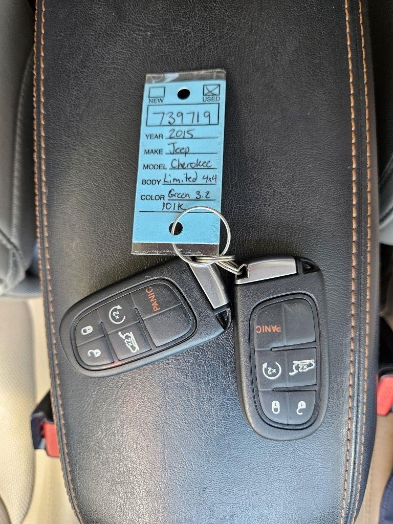 Jeep Cherokee Limited 4WD 2015