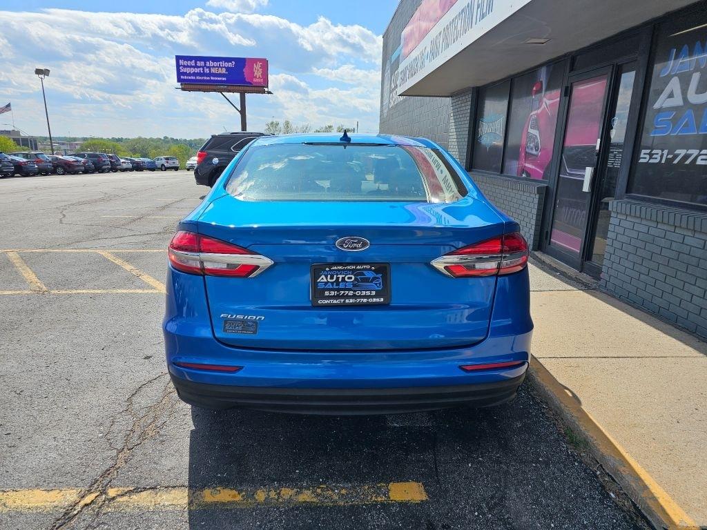 Ford Fusion S 2020