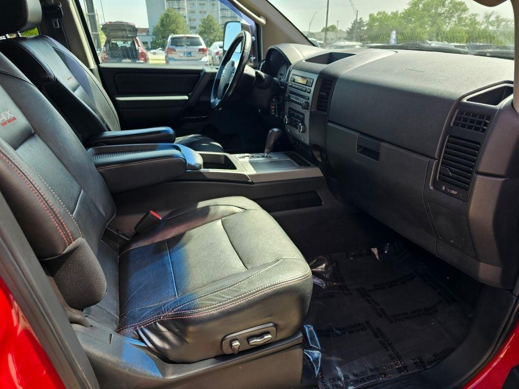 Nissan Titan PRO-4X Crew Cab 4WD SWB 2008