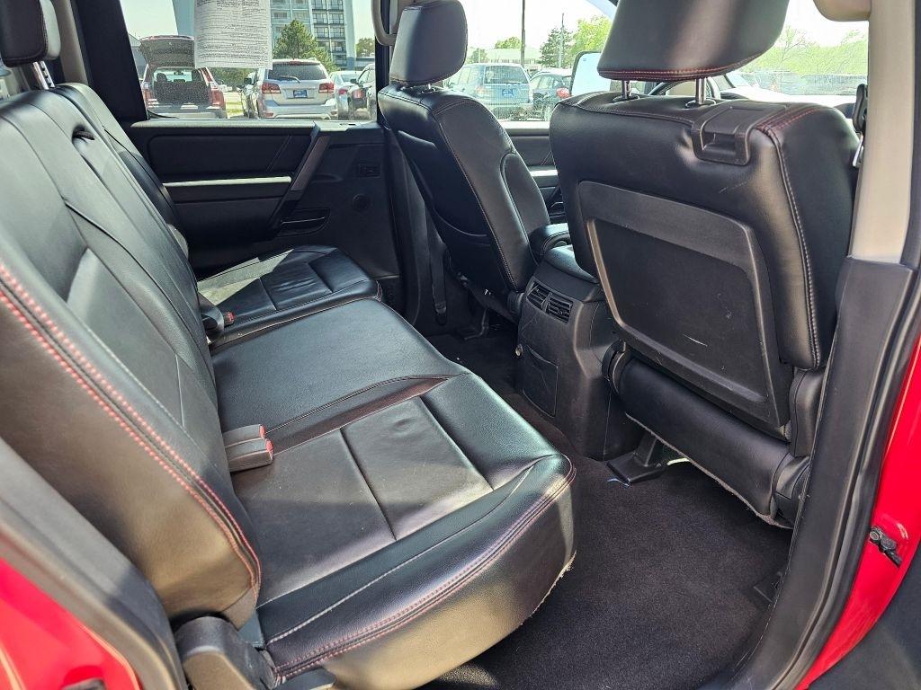 Nissan Titan PRO-4X Crew Cab 4WD SWB 2008