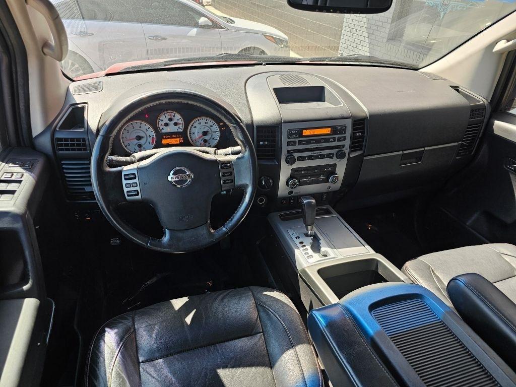 Nissan Titan PRO-4X Crew Cab 4WD SWB 2008