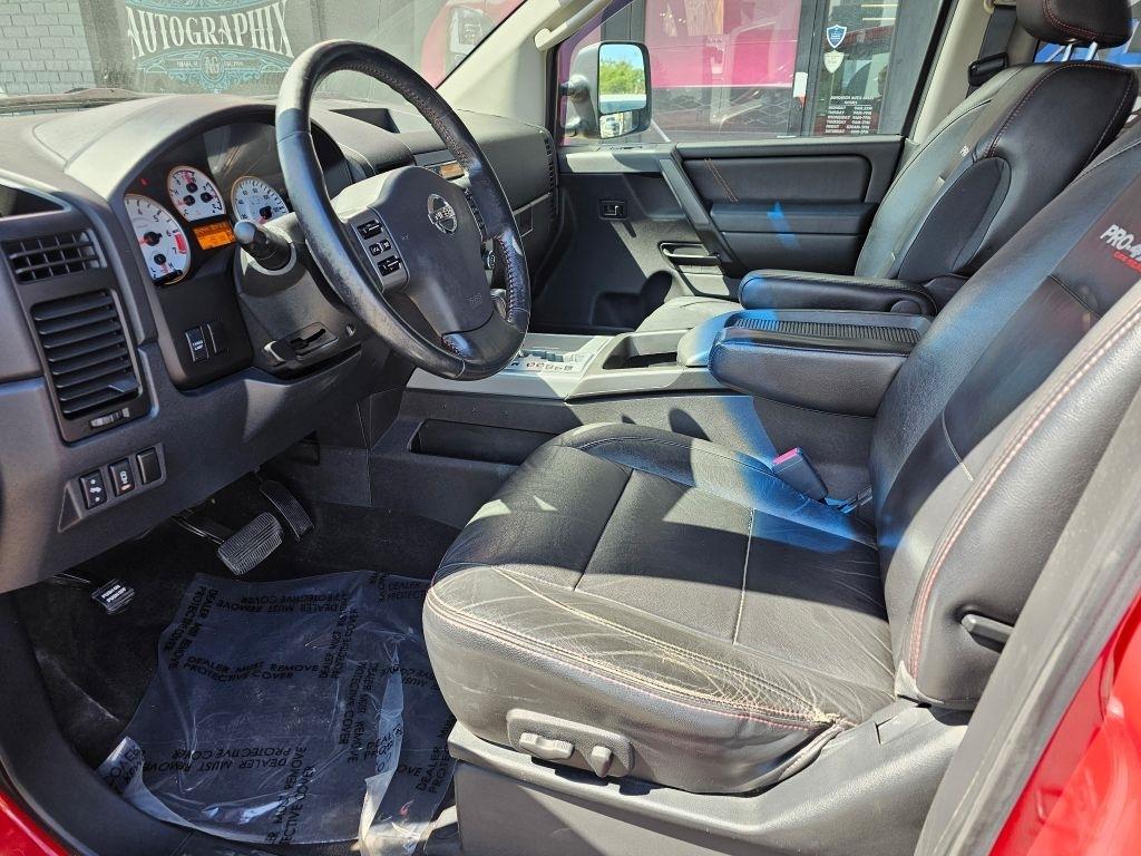 Nissan Titan PRO-4X Crew Cab 4WD SWB 2008