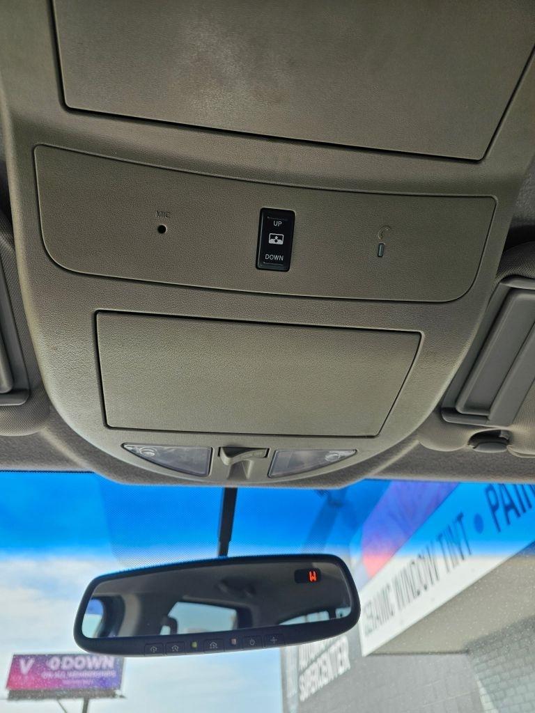 Nissan Titan PRO-4X Crew Cab 4WD SWB 2008