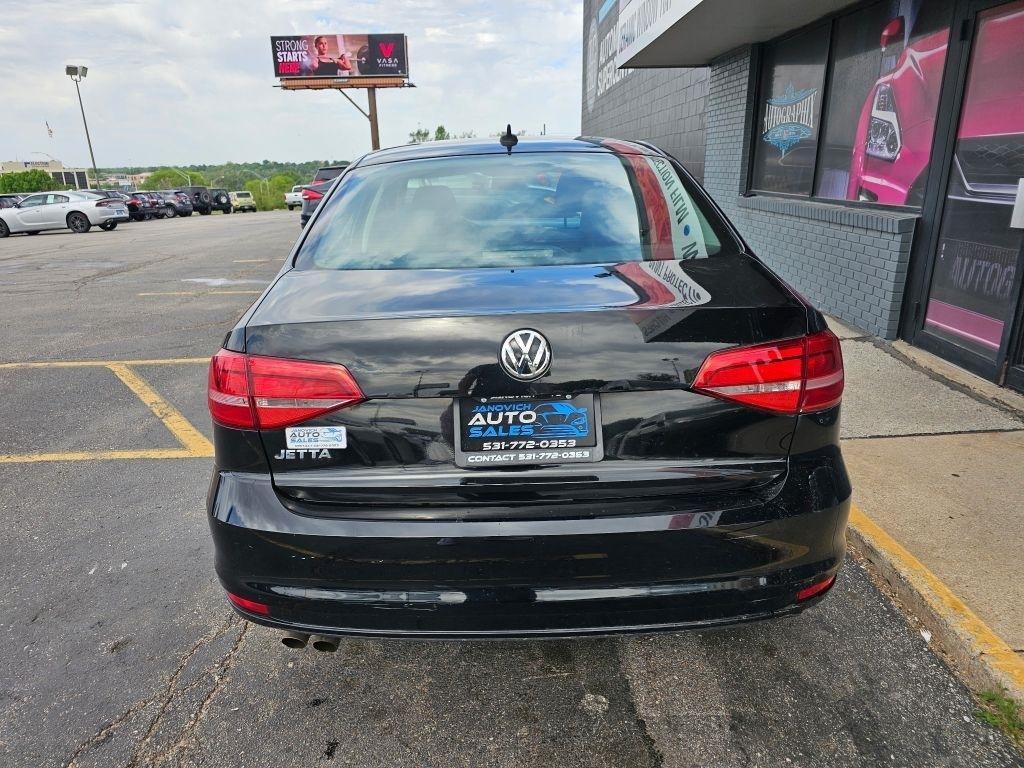 Volkswagen Jetta S 6A 2015
