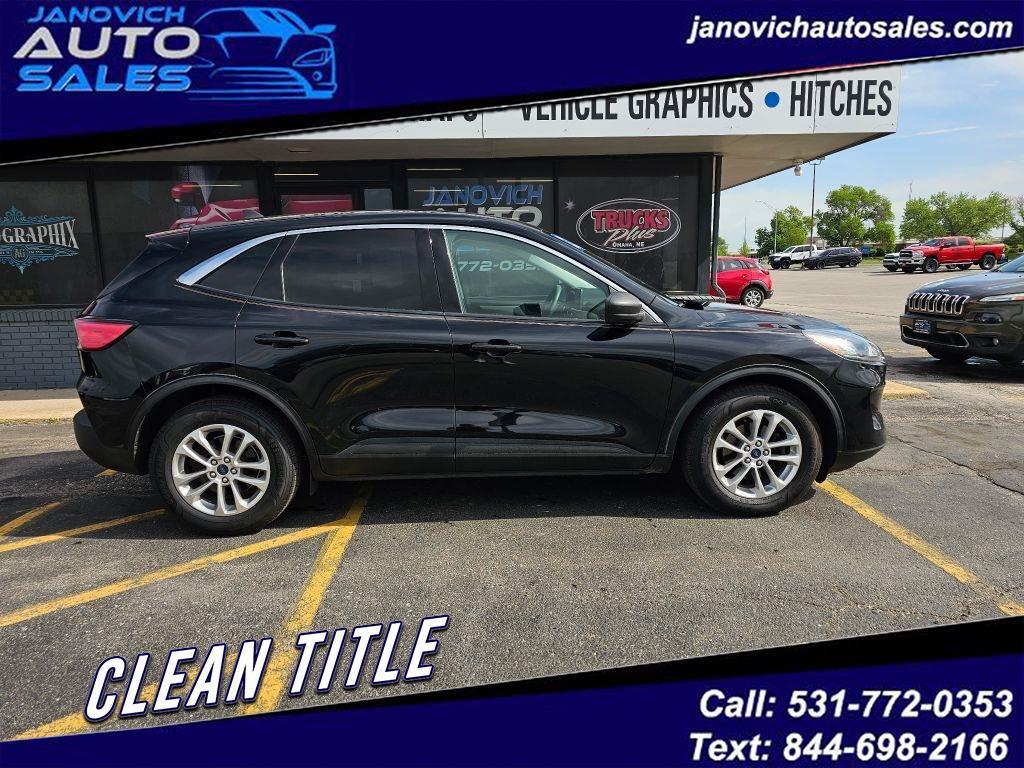 2022 Ford Escape SE